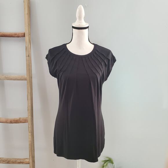 New York & Company Black Pleated Front Short Sleeve Top S - Picture 1 of 7